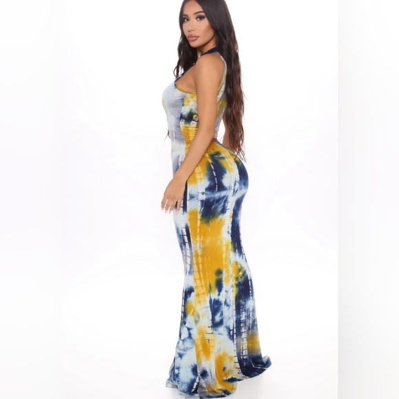 Dress - Picture 2 of 2